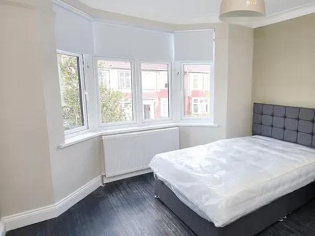 House for rent in Lane, Greater London