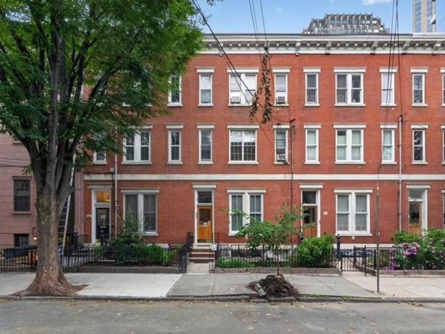 House for sale in Hudson, New Jersey