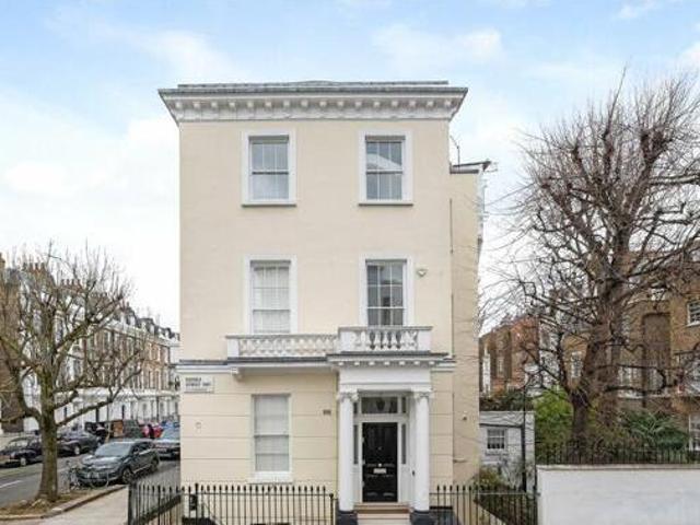 House for sale in London, Greater London