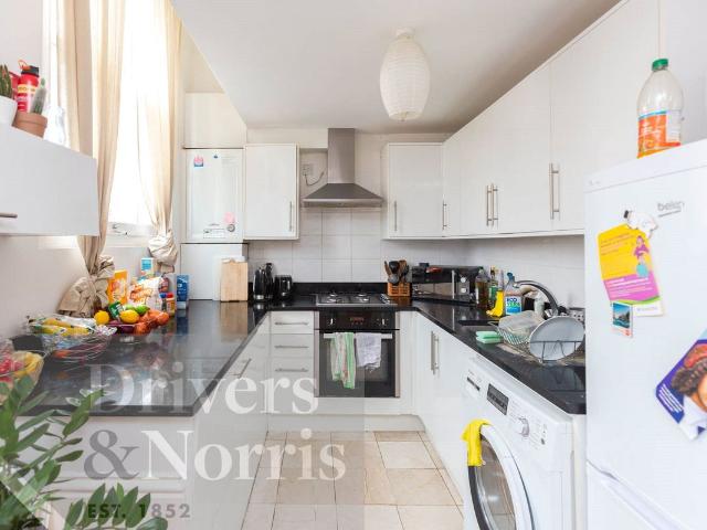 Apartment for rent in Holloway, Greater London