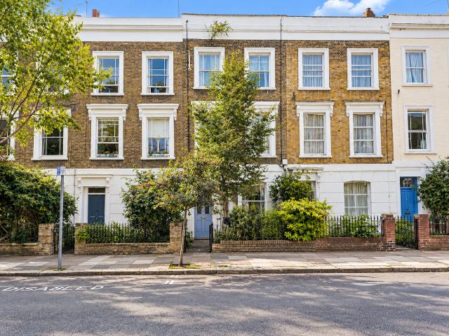 Apartment for rent in London Borough of Islington, Greater London