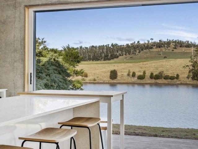 House for sale in Dodges Ferry, Tasmania