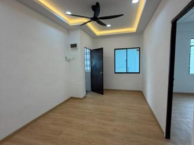 Flat for sale in Tampoi, Johor Bahru