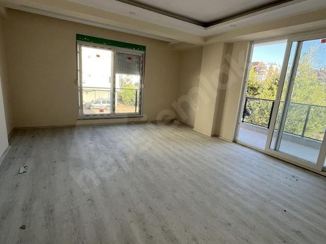 Antalya, Muratpaşa içerisinde satılık mülk