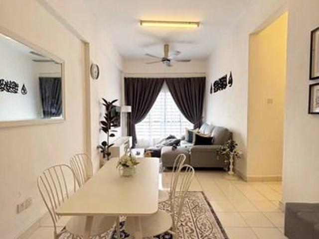 Apartment for sale in Kajang, Langat