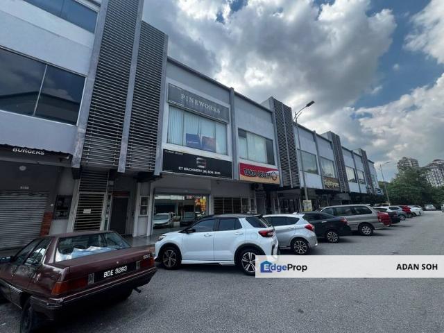 Shop for sale in Petaling, Damansara Damai