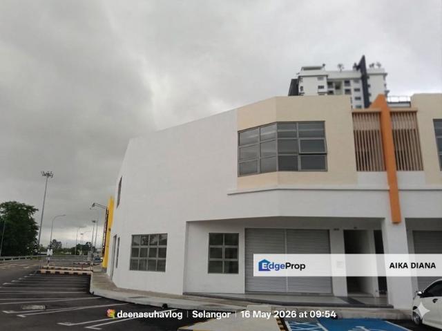 Shop for rent in Kajang, Langat