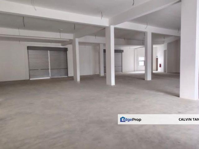 Shop for rent in Kajang, Langat