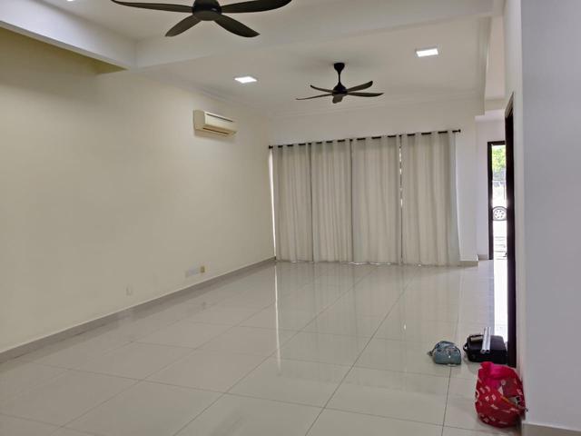 Terraced House for rent in Petaling, Damansara Damai
