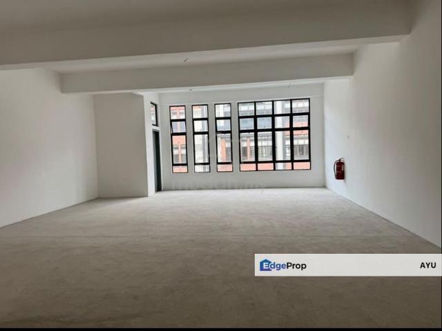 Shop for rent in Bukit Ledang, Johor