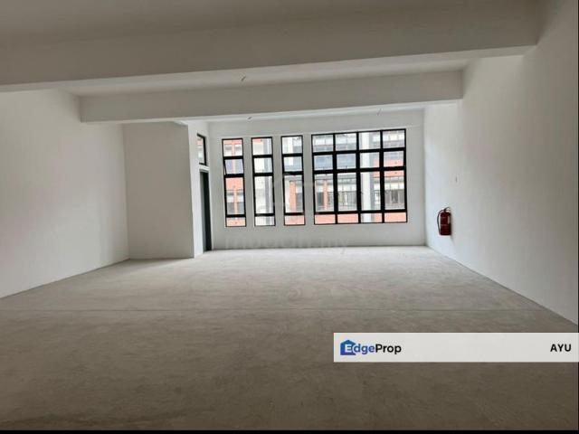 Shop for rent in Bukit Ledang, Johor