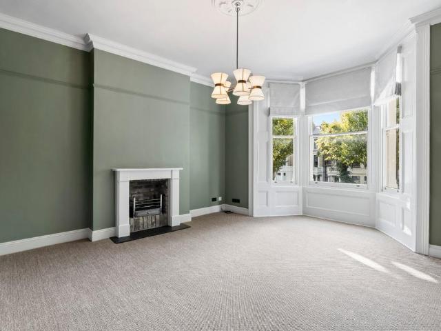 Apartment for rent in Maida Vale, Greater London