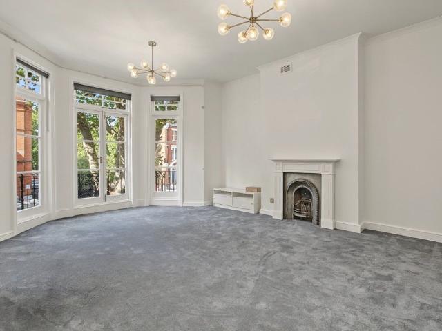 Apartment for rent in Maida Vale, Greater London