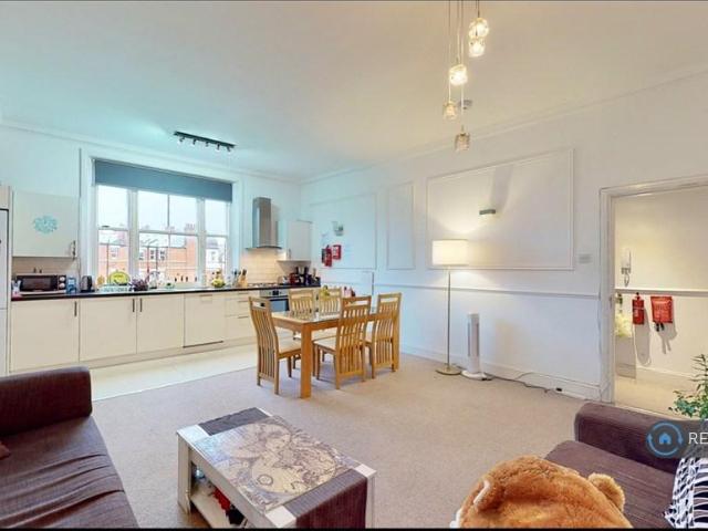 Apartment for rent in Kensal Town, Greater London