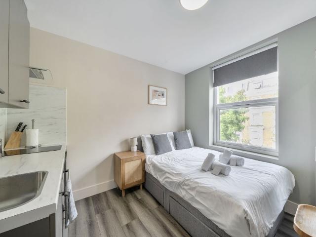 Studio for rent in Kensal Town, Greater London