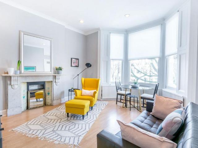 Apartment for rent in Maida Vale, Greater London