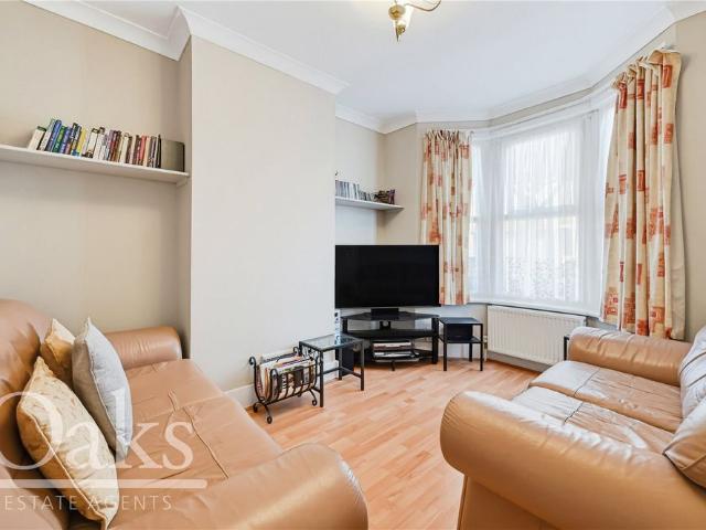House for rent in London Borough of Croydon, Greater London