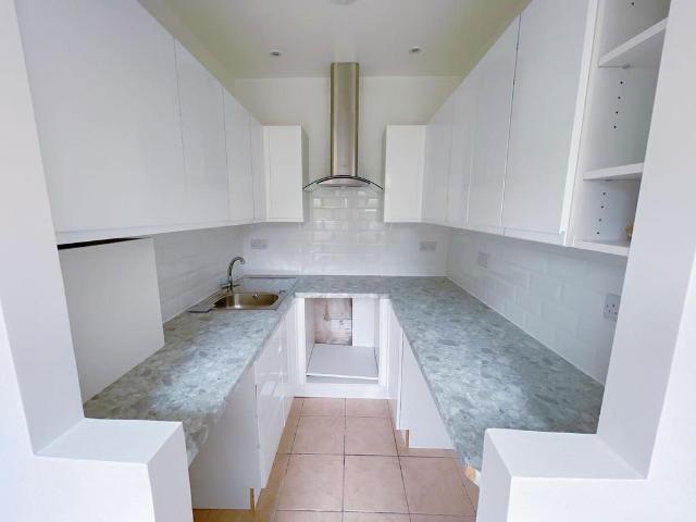 Apartment for rent in London Borough of Ealing, Hanwell