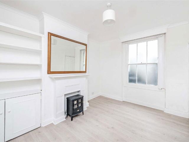 Apartment for rent in Pimlico, Greater London