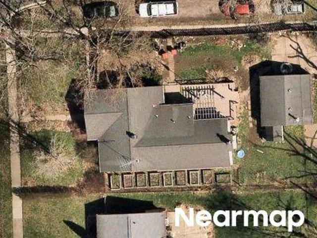 House for sale in Southfield