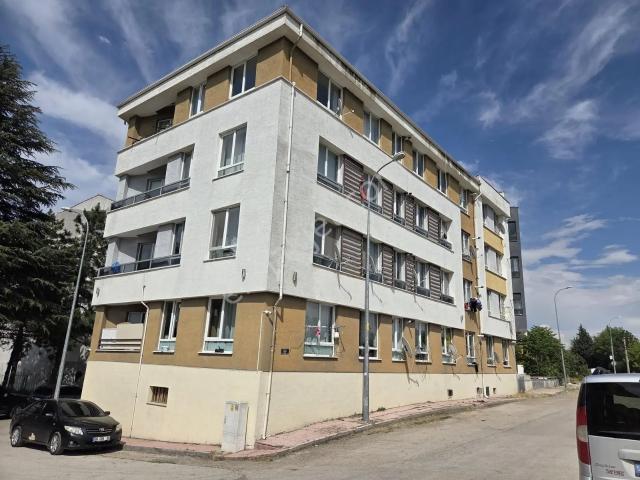 Sütlüce Mahallesi, Tepebaşı içerisinde kiralık mülk
