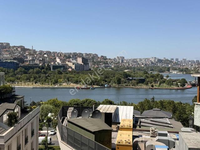 Beyoğlu, İstanbul içerisinde satılık mülk