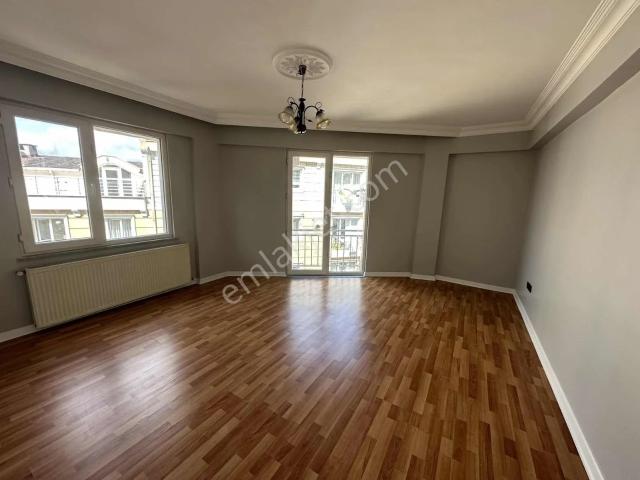 Bademlik, Beyoğlu içerisinde kiralık mülk