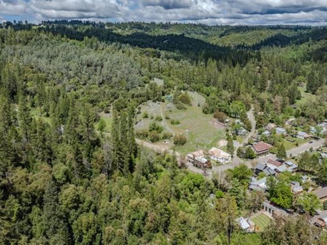 Land for sale in Pine Grove, California