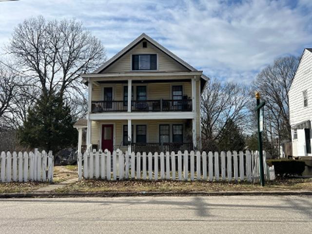 House for sale in Roselawn, Ohio