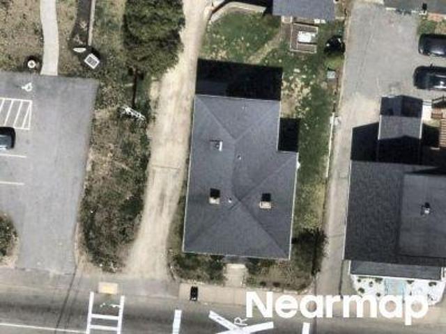 House for sale in North Oxford, Massachusetts