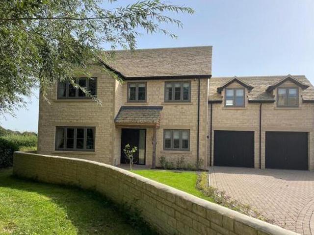 House for sale in Chippenham, Wiltshire