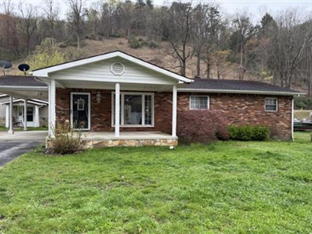 House for sale in Shelbiana, Kentucky