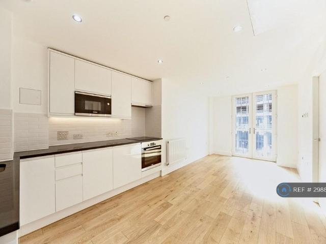 Apartment for rent in Greater London