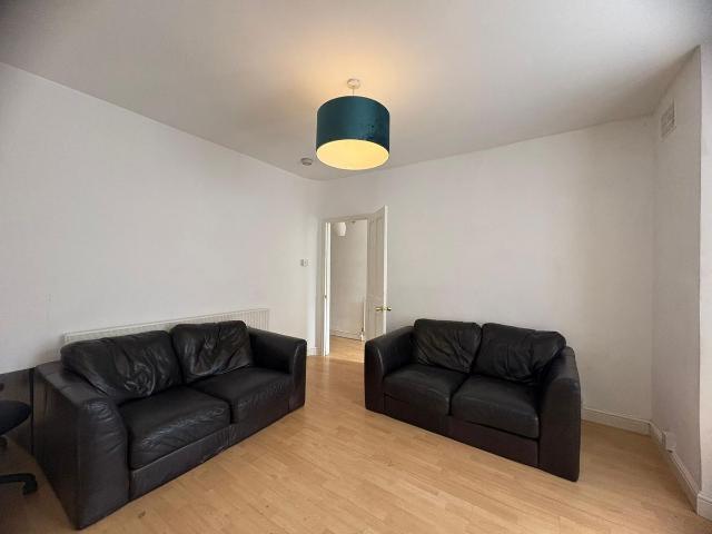 Apartment for rent in London Borough of Hounslow, Heston