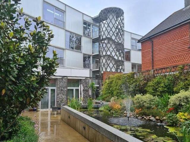 House for sale in Seaford, Iford