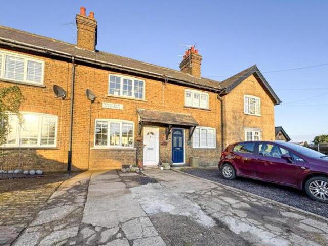 House for sale in Sutton, Barling