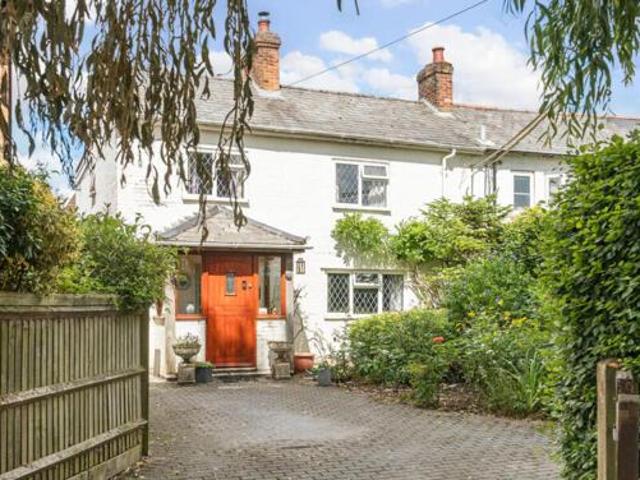 House for sale in Sutton Scotney, Hampshire