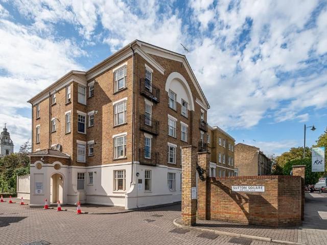 Apartment for rent in Lower Clapton, Greater London