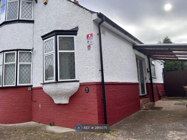 House for rent in Beddington, Greater London