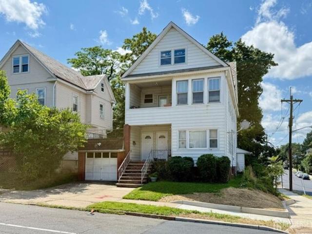 House for sale in New Brunswick, New Jersey