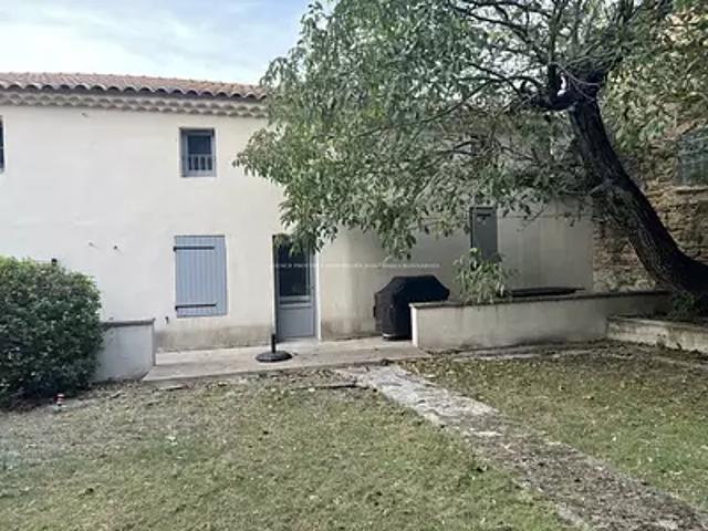 Maison location à Suze-la-Rousse, Drôme