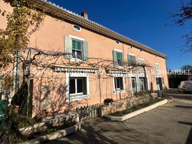 Maison location à Nyons, Suze-la-rousse