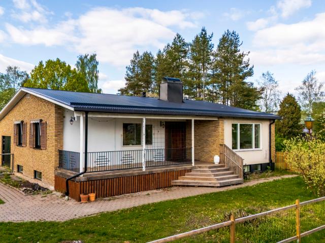 Villa till salu i Kil