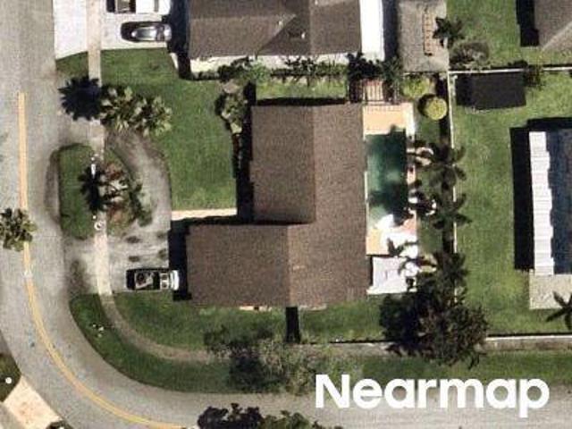 House for sale in Pembroke Pines, Florida