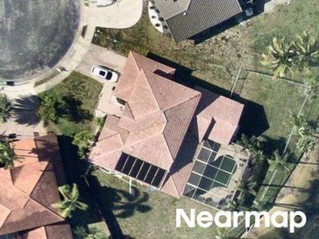 House for sale in Pembroke Pines, Florida