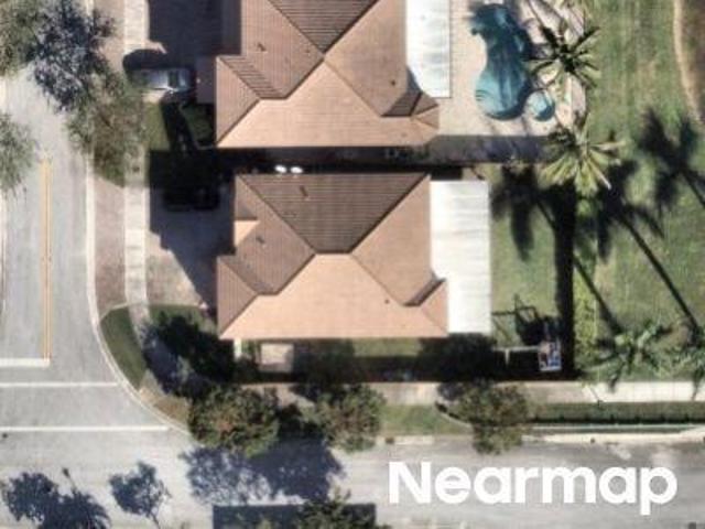 Townhouse for sale in Miami, Florida