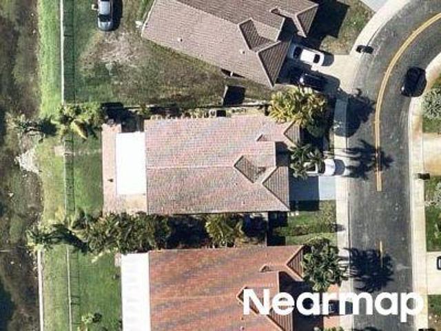 House for sale in Pembroke Pines, Florida