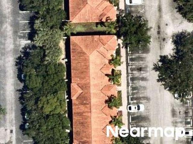 Condo for sale in Pembroke Pines, Florida