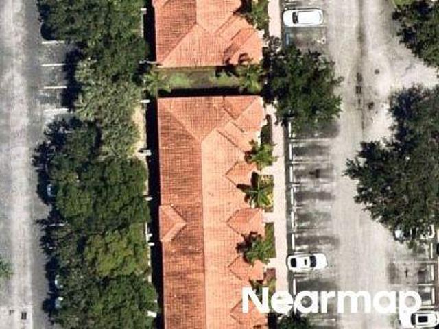 Condo for sale in Pembroke Pines, Florida