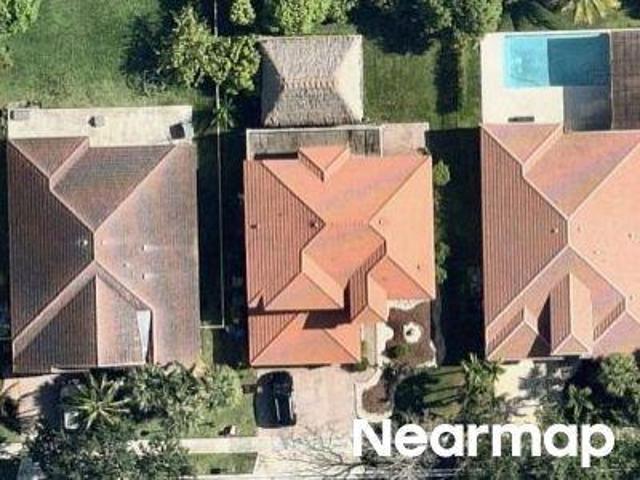 House for sale in Pembroke Pines, Florida